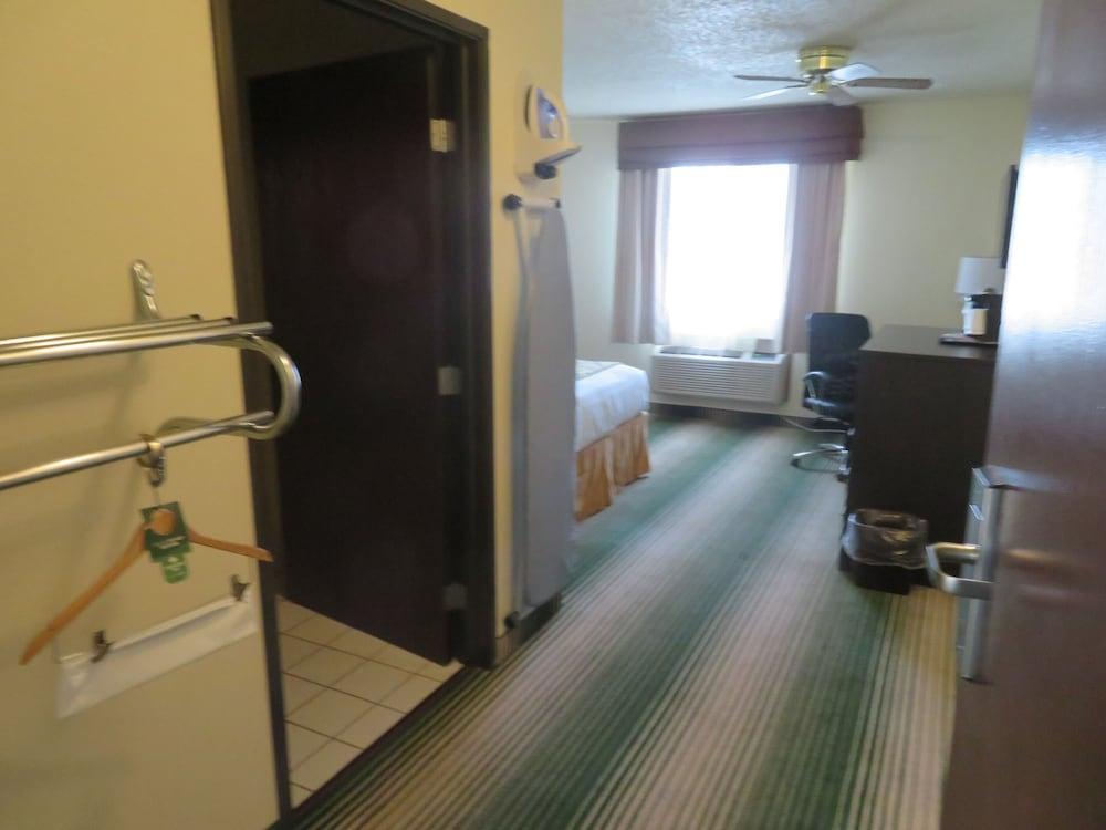 Surestay Plus By Best Western Montrose Exterior foto